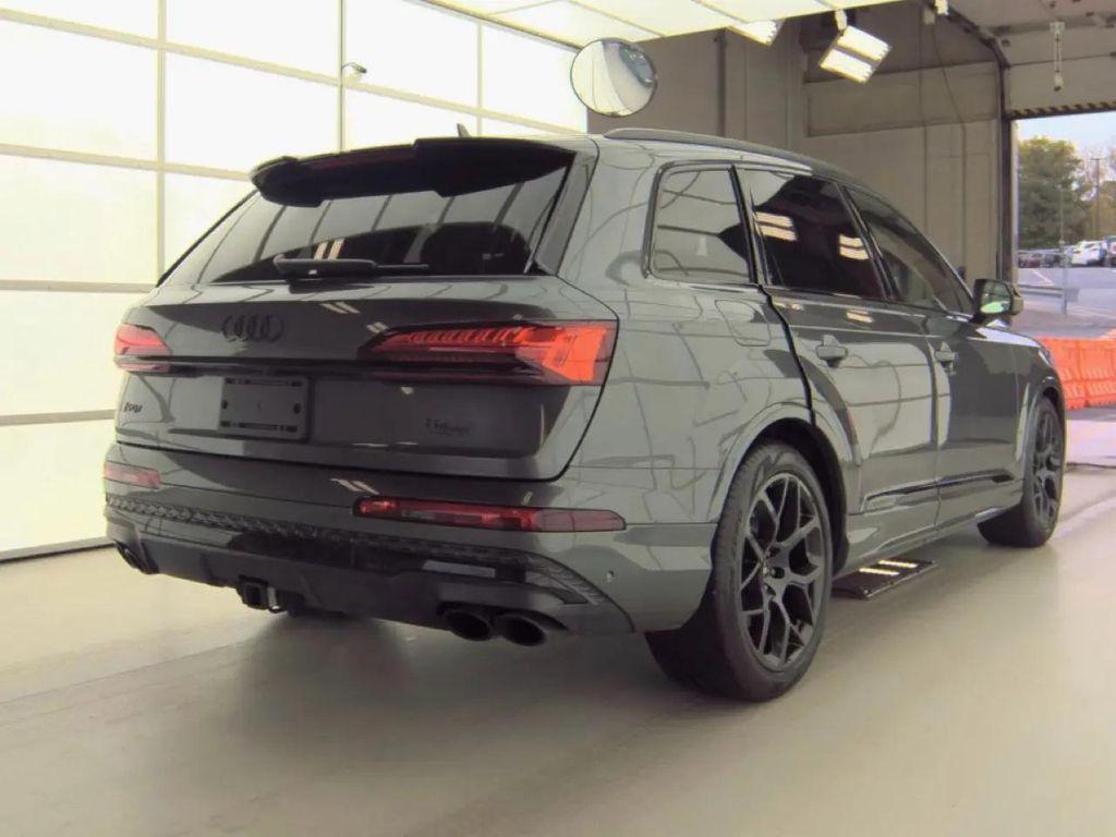 used 2025 Audi SQ7 car, priced at $74,900
