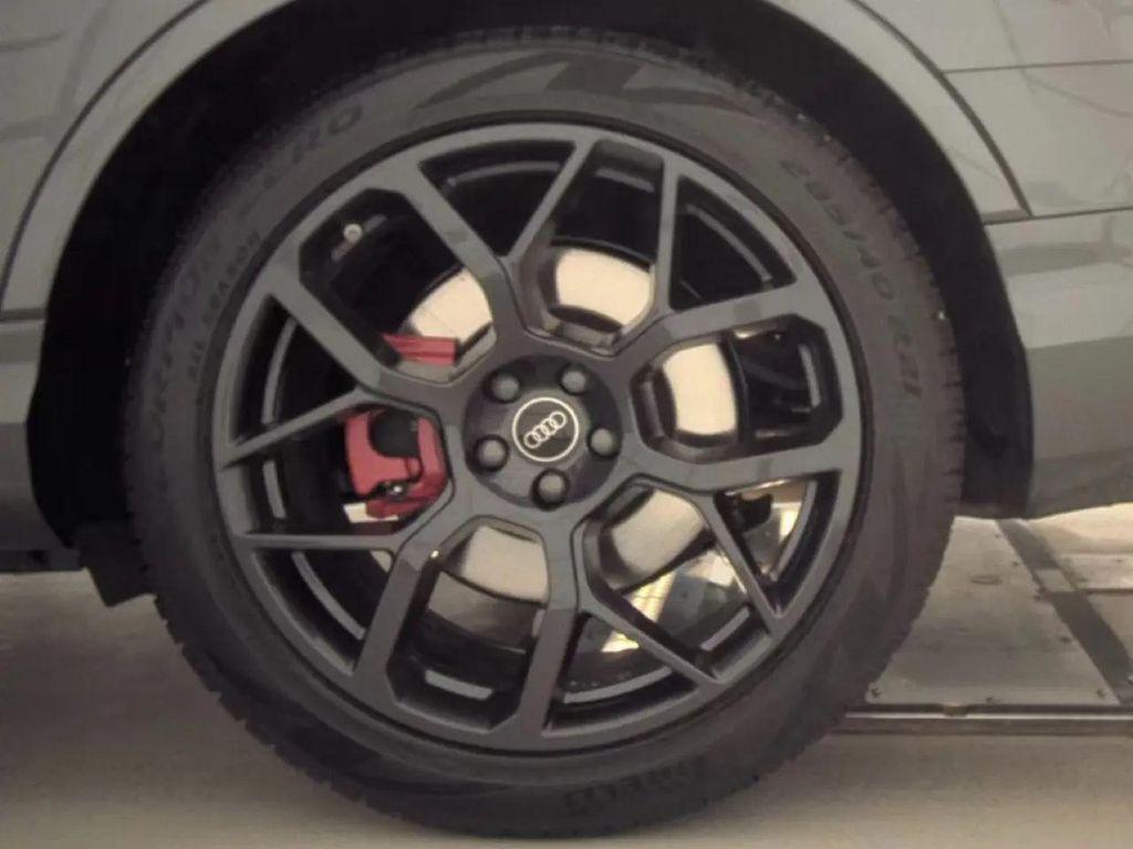 used 2025 Audi SQ7 car, priced at $74,900