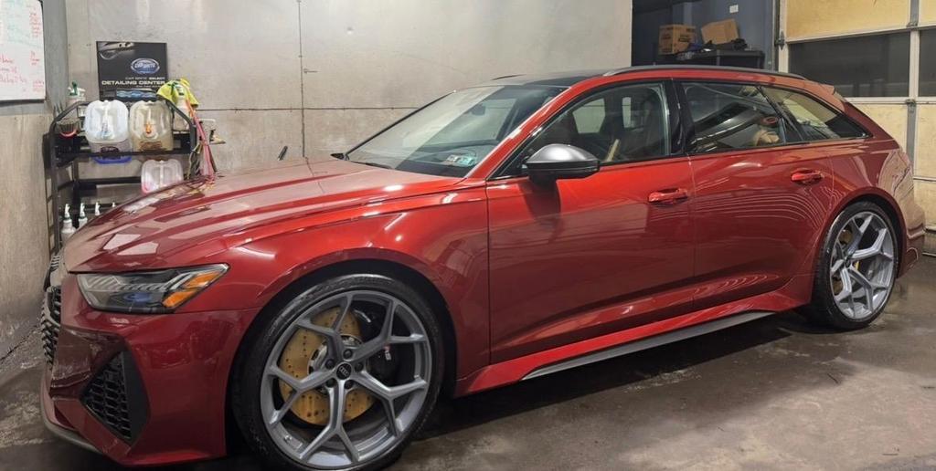 used 2024 Audi RS 6 Avant car, priced at $137,500