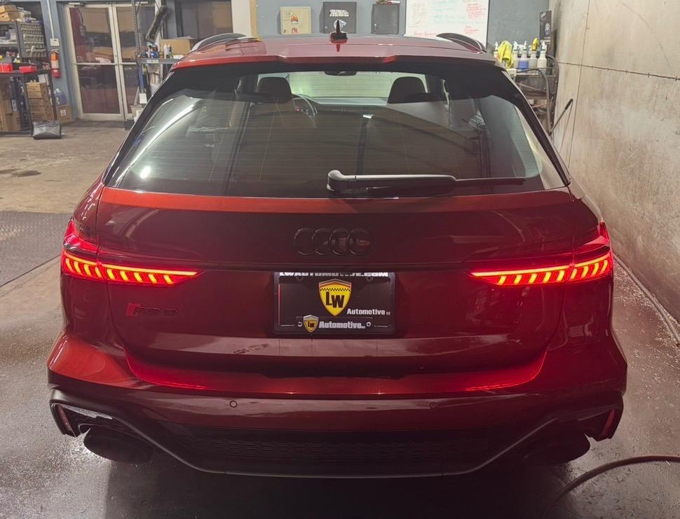 used 2024 Audi RS 6 Avant car, priced at $137,500