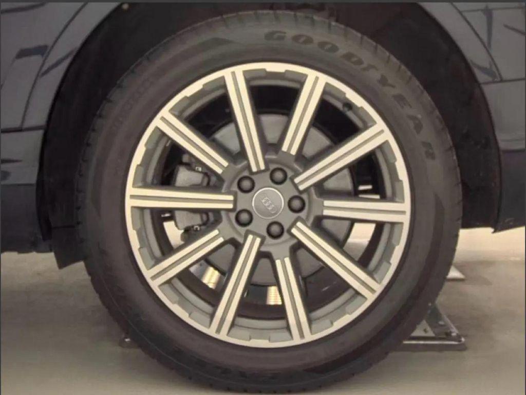 used 2018 Audi Q7 car, priced at $21,888