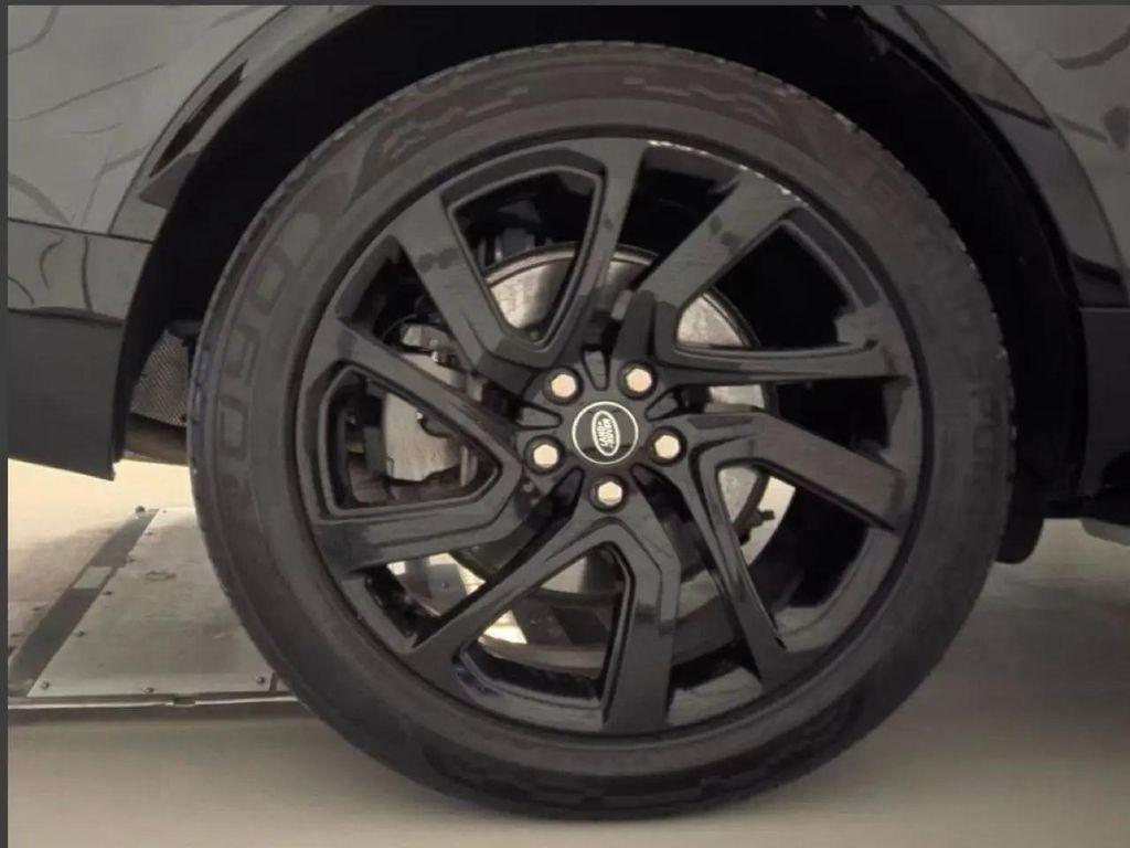 used 2023 Land Rover Discovery car, priced at $36,900