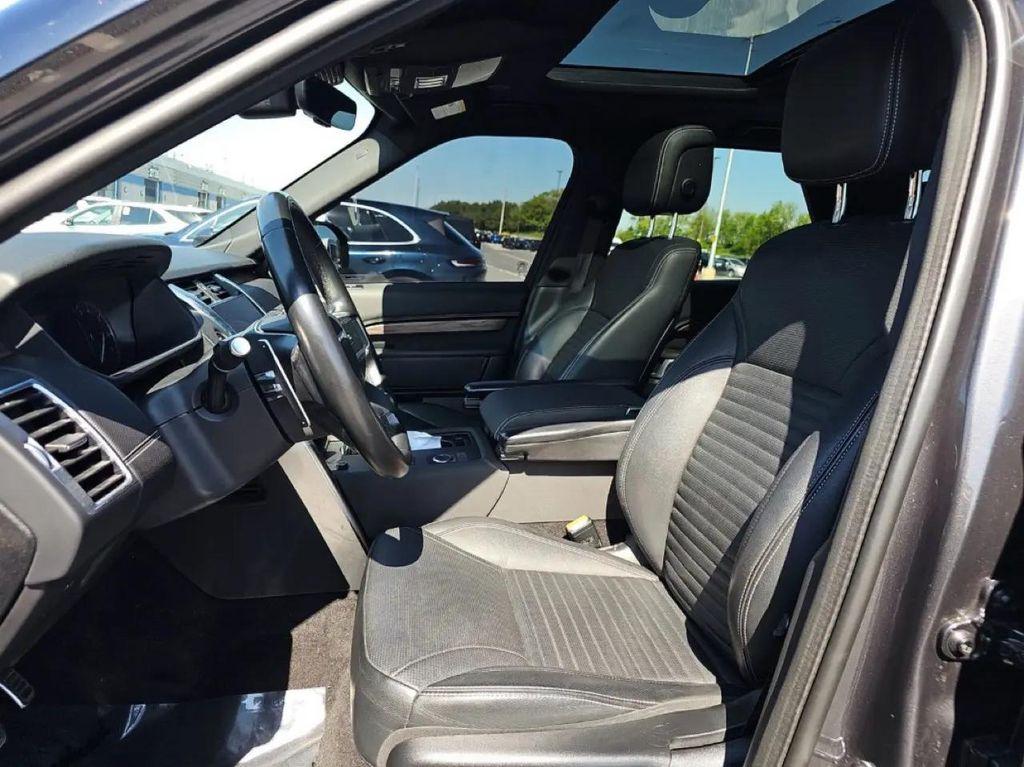 used 2023 Land Rover Discovery car, priced at $36,900