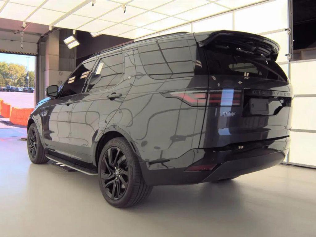 used 2023 Land Rover Discovery car, priced at $36,900
