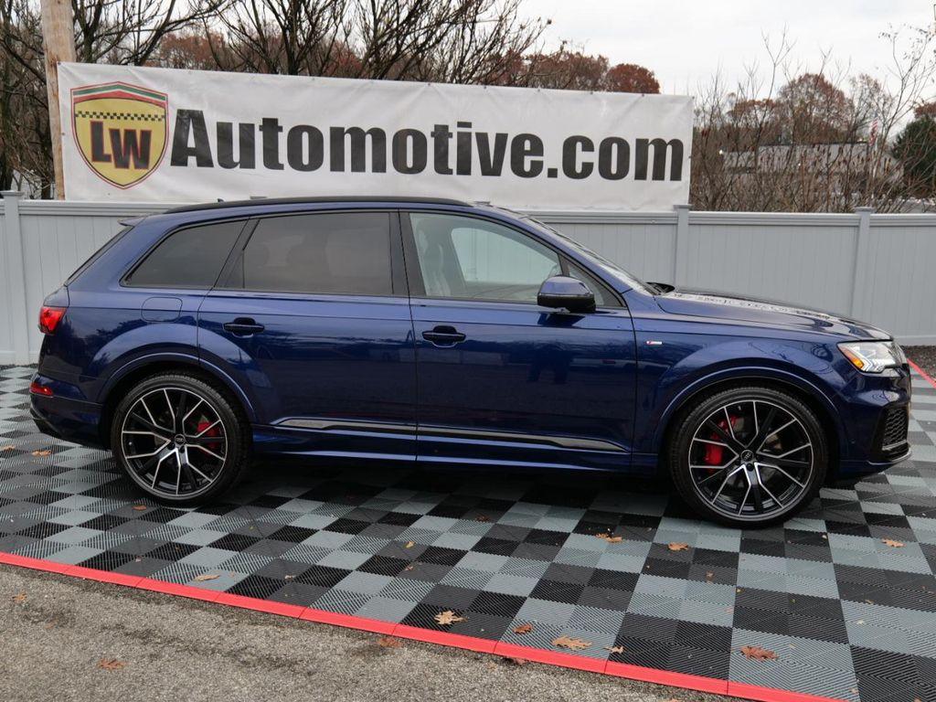 used 2024 Audi Q7 car, priced at $61,600