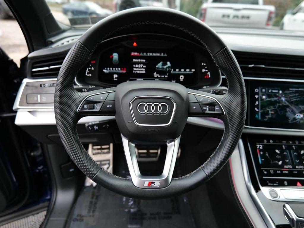 used 2024 Audi Q7 car, priced at $61,600