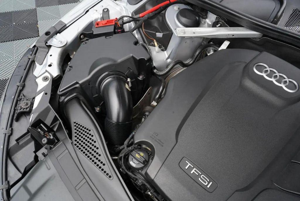 Audi A4 view 77