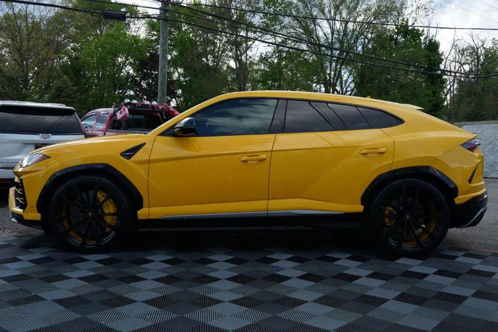 used 2020 Lamborghini Urus car, priced at $184,900