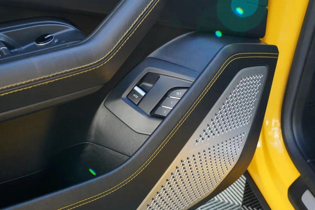 used 2020 Lamborghini Urus car, priced at $184,900
