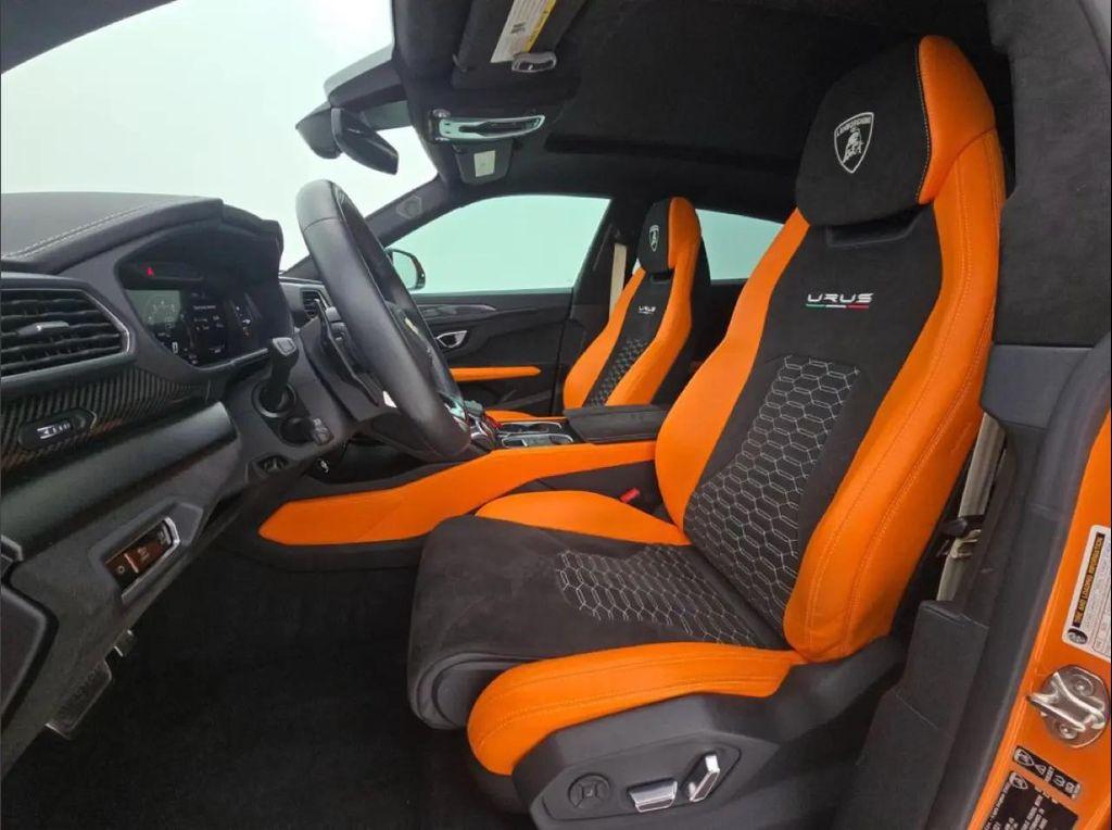 used 2022 Lamborghini Urus car, priced at $245,900