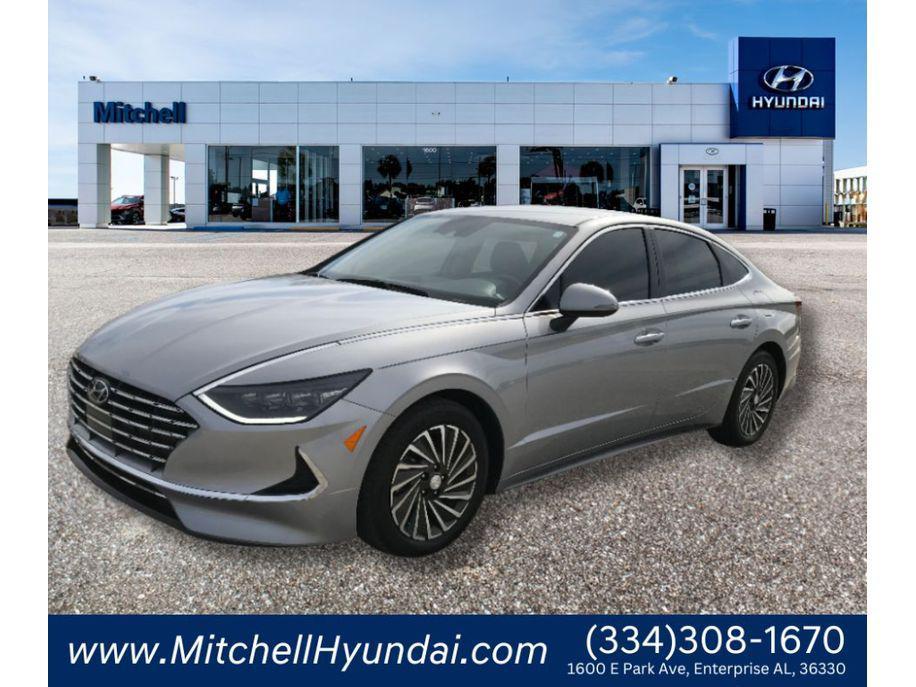 used 2023 Hyundai Sonata Hybrid car, priced at $26,177