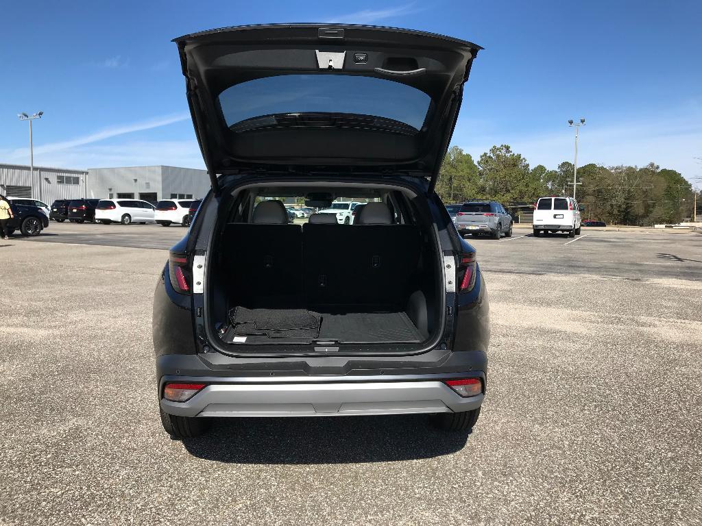 new 2026 Hyundai Tucson car, priced at $41,780