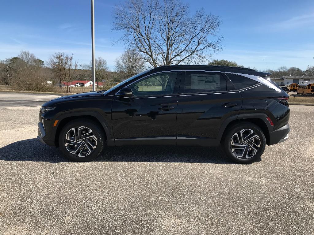 new 2026 Hyundai Tucson car, priced at $41,780