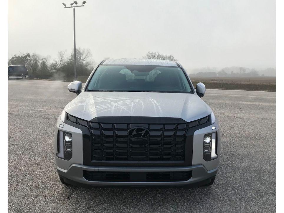 used 2025 Hyundai Palisade car, priced at $32,907
