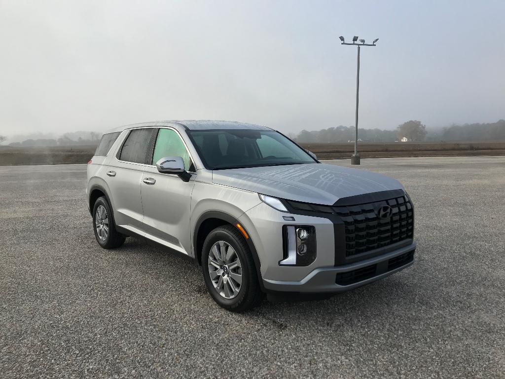 used 2025 Hyundai Palisade car, priced at $32,907
