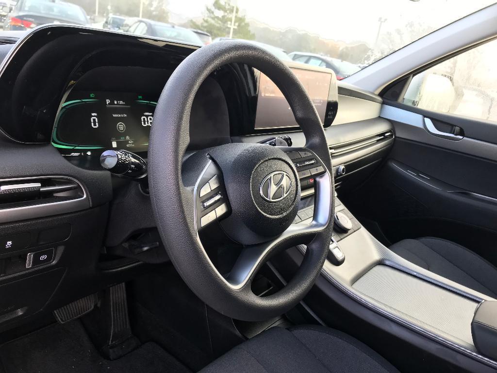 used 2025 Hyundai Palisade car, priced at $32,907