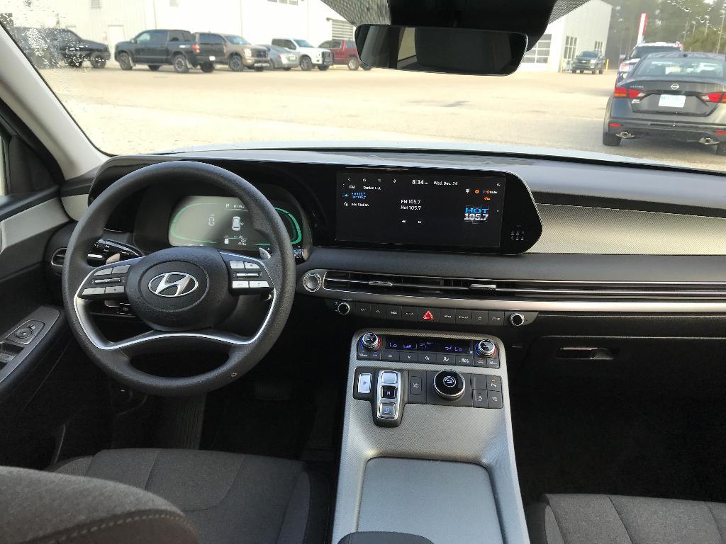 used 2025 Hyundai Palisade car, priced at $32,907