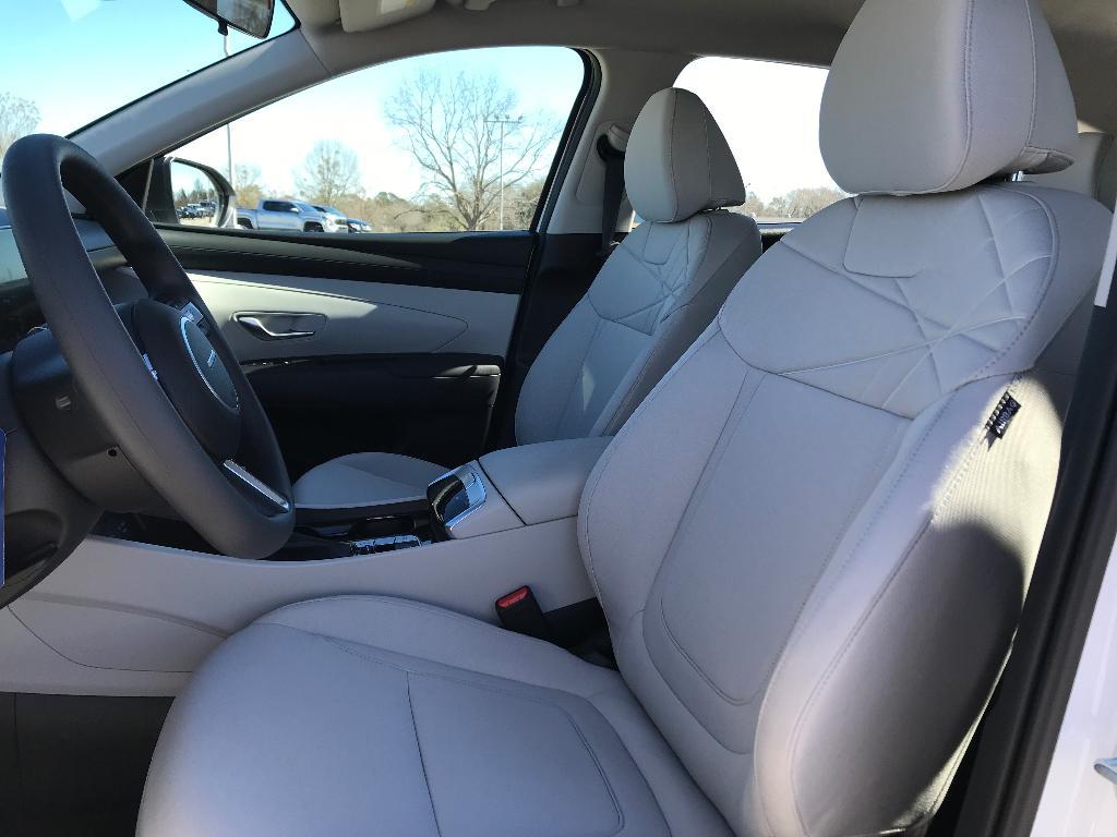 new 2026 Hyundai Tucson car, priced at $32,295