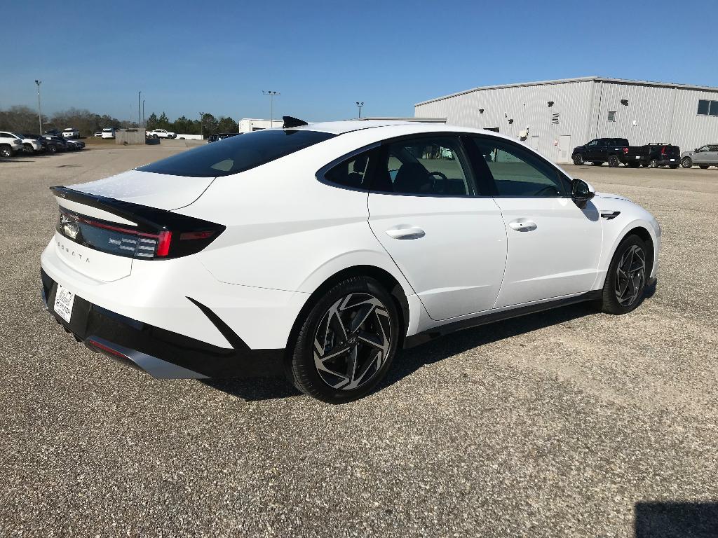 new 2026 Hyundai Sonata car, priced at $31,580