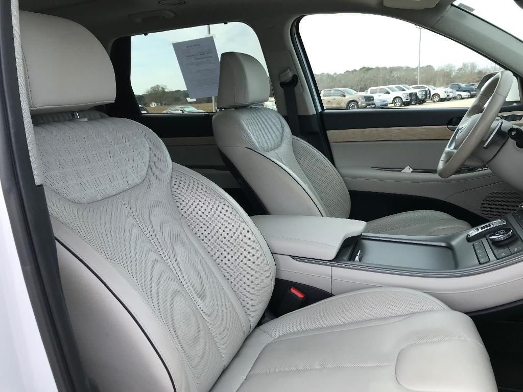 used 2024 Hyundai Palisade car, priced at $38,925