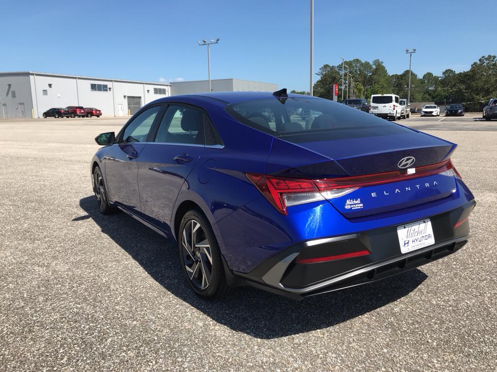 used 2025 Hyundai Elantra car, priced at $22,714