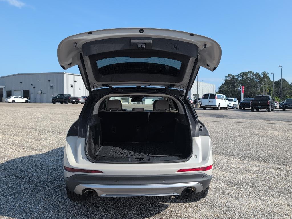 used 2021 Lincoln Corsair car, priced at $21,325