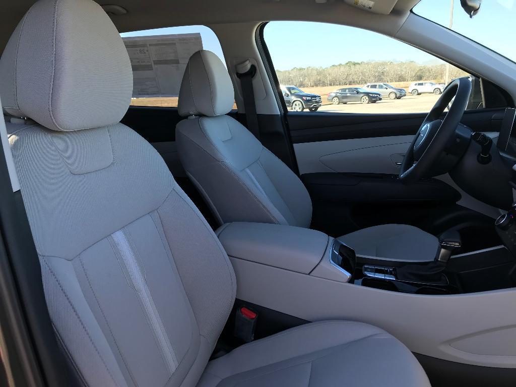 new 2026 Hyundai Tucson car, priced at $32,895