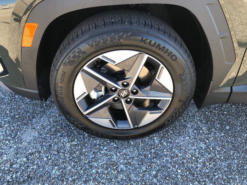 new 2026 Hyundai Tucson car, priced at $32,895