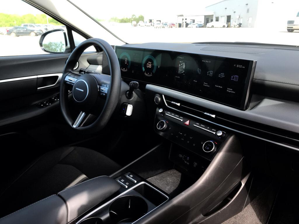 used 2025 Hyundai Sonata car, priced at $27,415