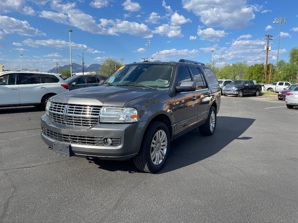used 2014 Lincoln Navigator car, priced at $11,995