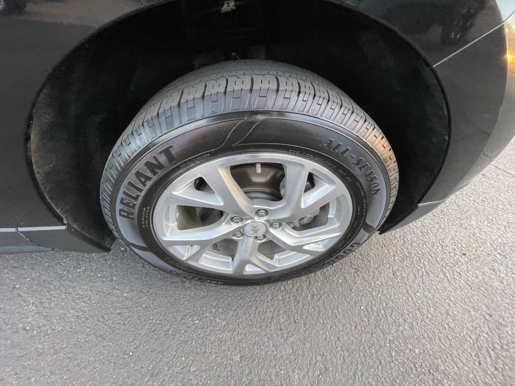 used 2018 Chevrolet Equinox car, priced at $10,995