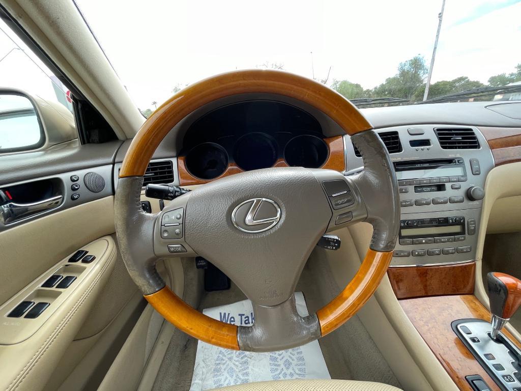 used 2005 Lexus ES 330 car, priced at $7,995