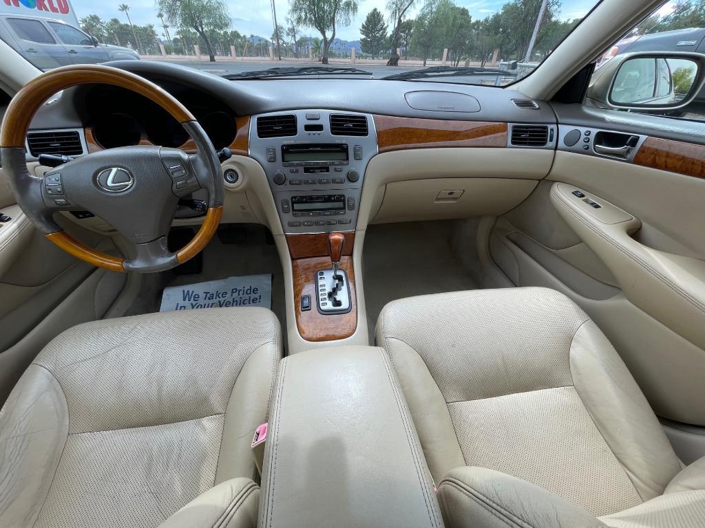 used 2005 Lexus ES 330 car, priced at $7,995