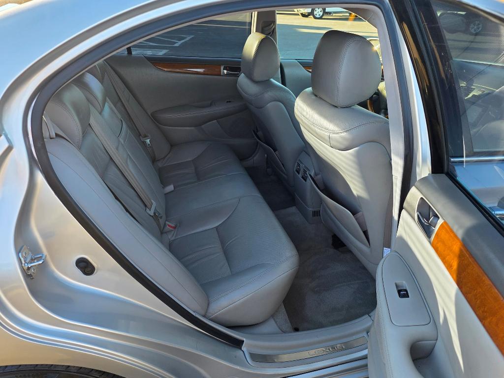 used 2005 Lexus ES 330 car, priced at $7,495