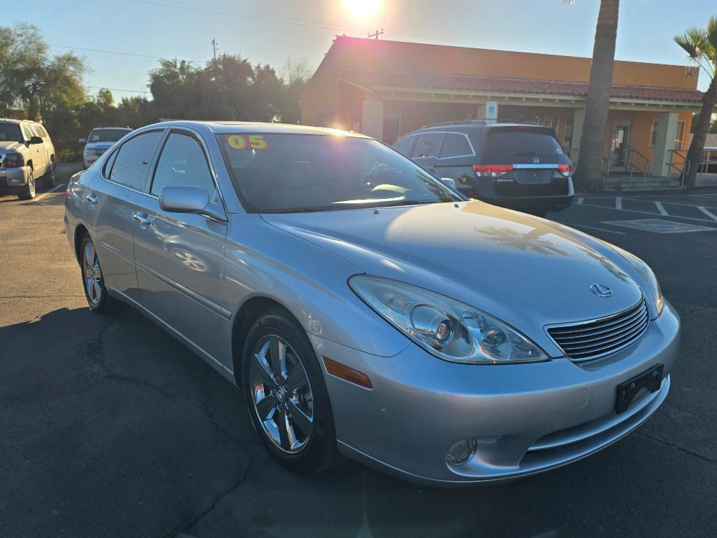 used 2005 Lexus ES 330 car, priced at $7,495