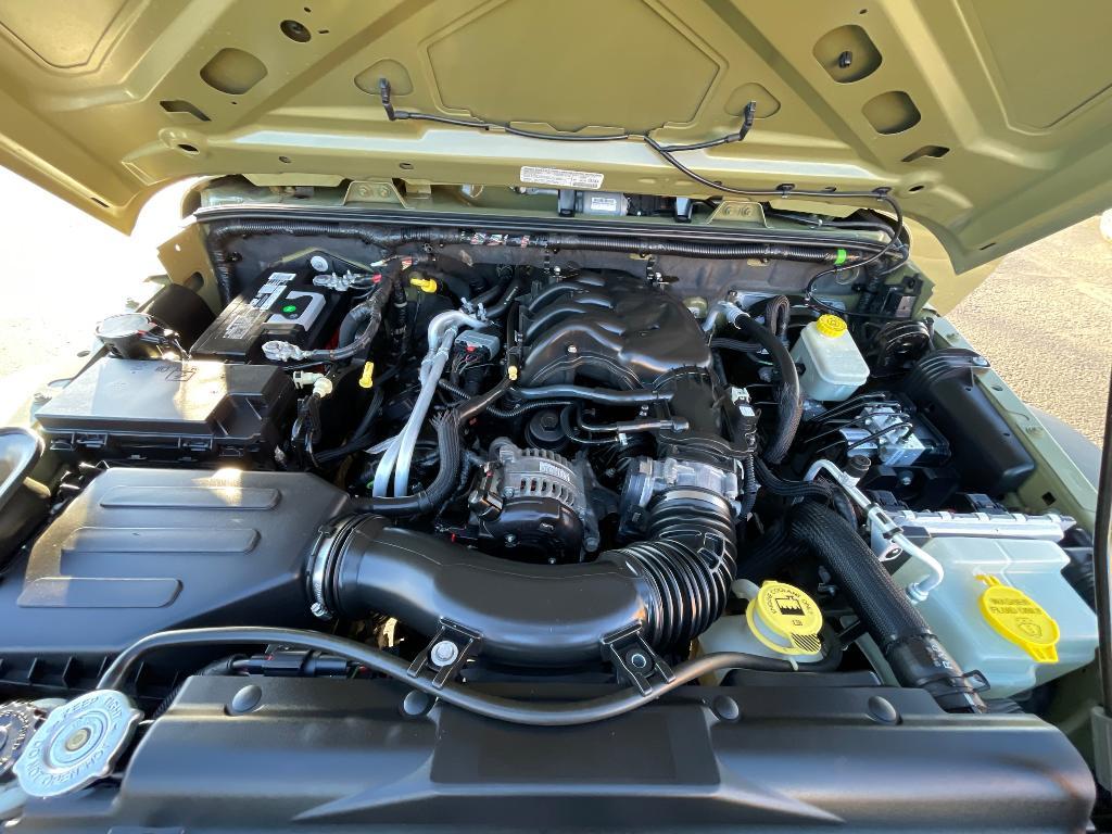 used 2013 Jeep Wrangler Unlimited car, priced at $14,495