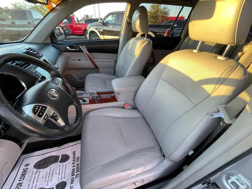 used 2012 Toyota Highlander car, priced at $12,495