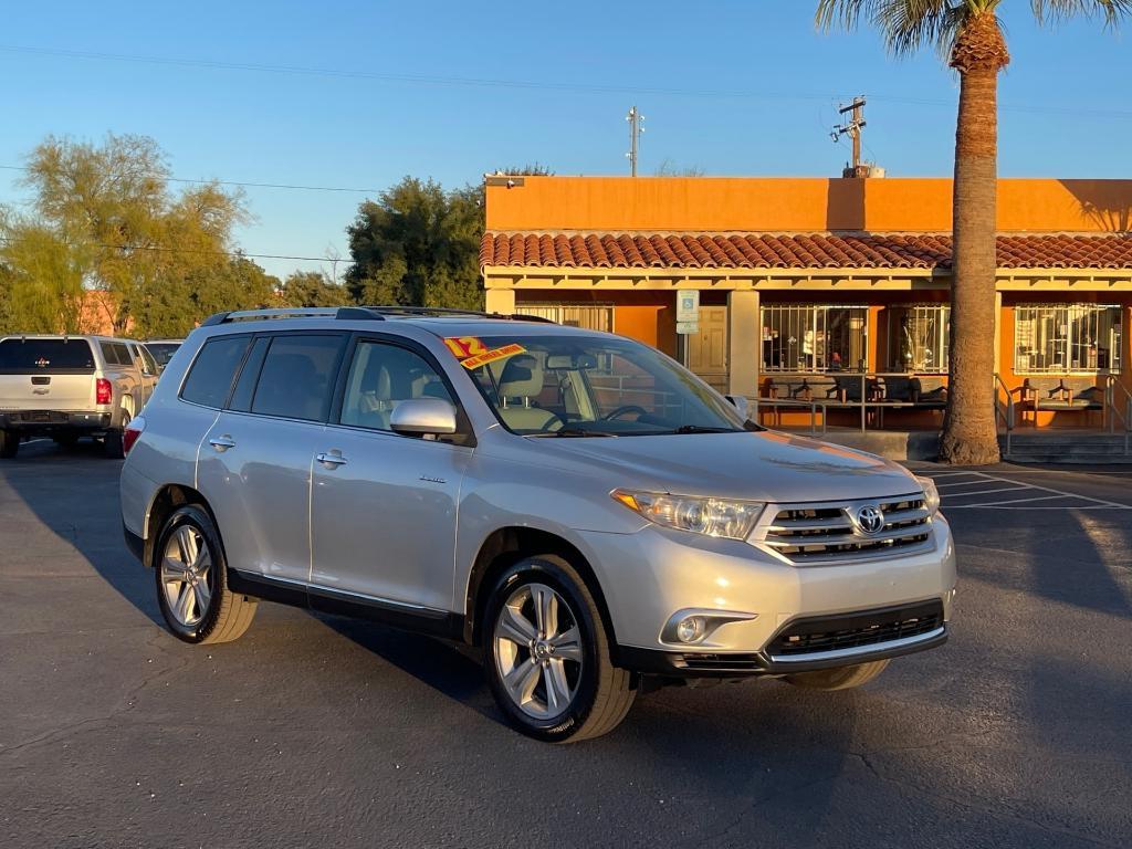 used 2012 Toyota Highlander car, priced at $12,495