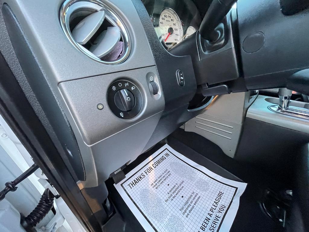 used 2006 Ford F-150 car, priced at $12,995