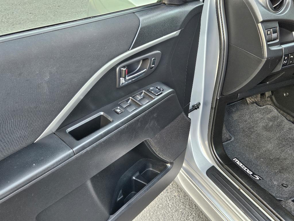 used 2013 Mazda Mazda5 car, priced at $7,995