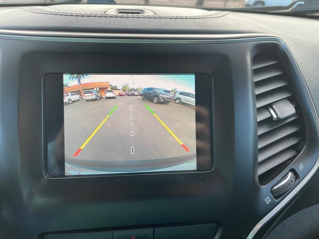 used 2019 Jeep Cherokee car, priced at $11,995