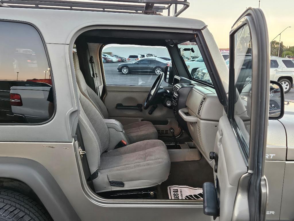 used 2005 Jeep Wrangler car, priced at $12,995