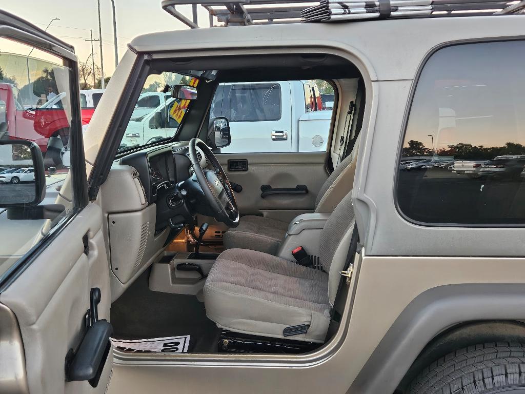 used 2005 Jeep Wrangler car, priced at $12,995