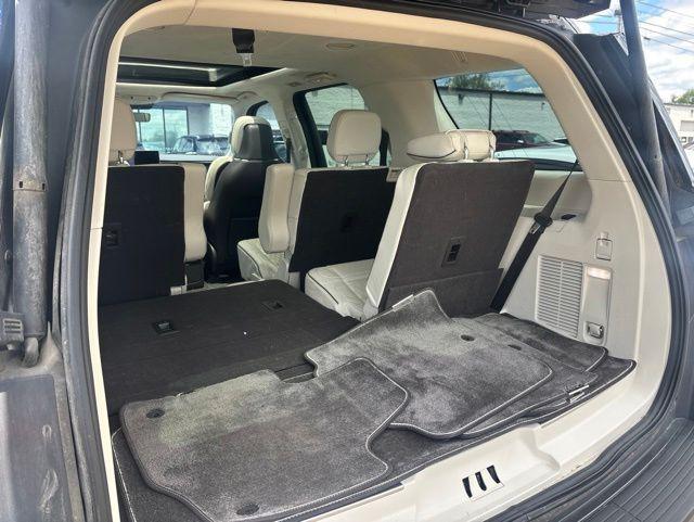 used 2024 Lincoln Navigator car, priced at $78,914