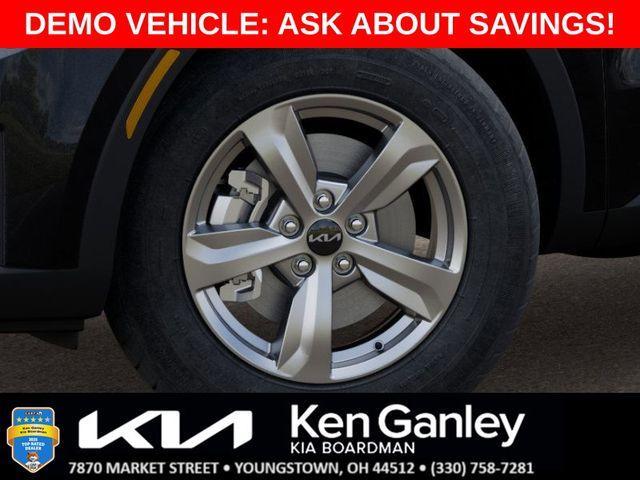 new 2025 Kia Sorento car, priced at $33,750