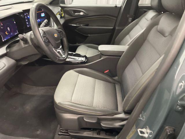 used 2025 Chevrolet Trax car, priced at $22,553