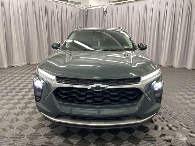 used 2025 Chevrolet Trax car, priced at $22,553