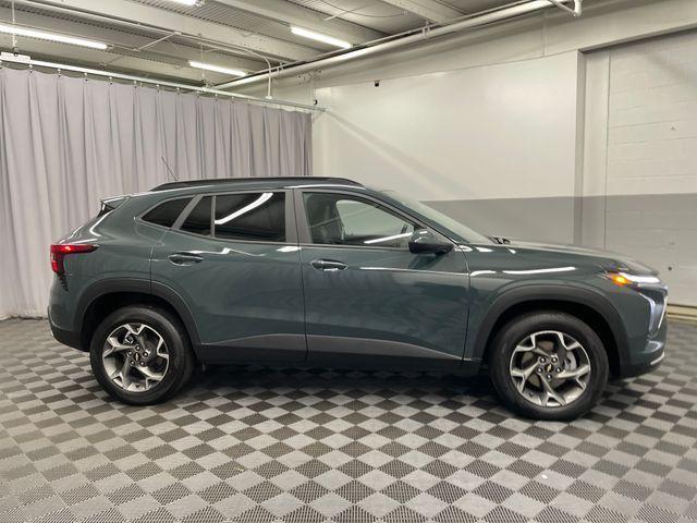 used 2025 Chevrolet Trax car, priced at $22,553