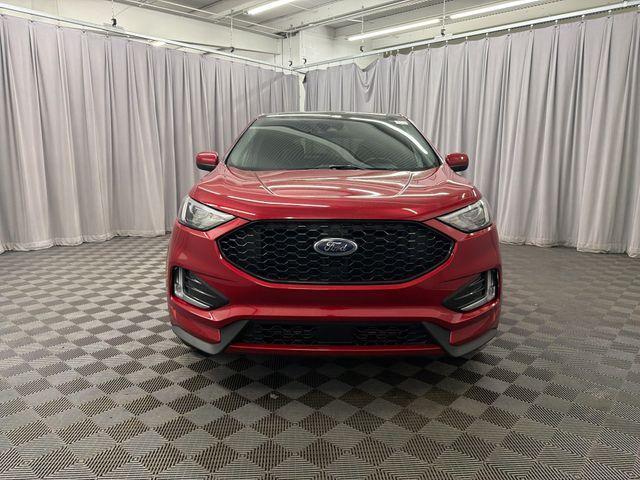 used 2024 Ford Edge car, priced at $33,203