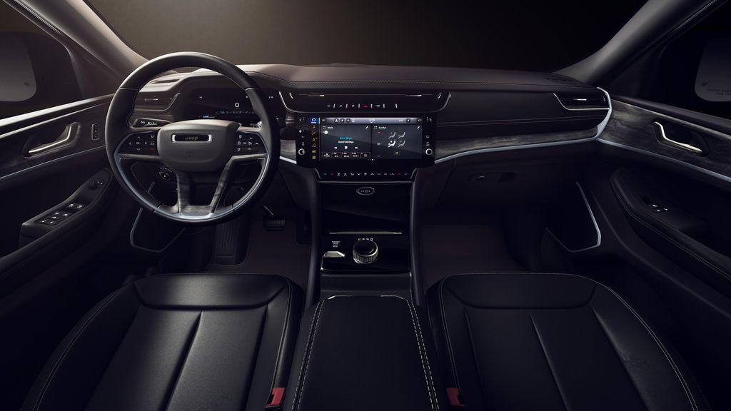 new 2026 Jeep Grand Cherokee car, priced at $47,326
